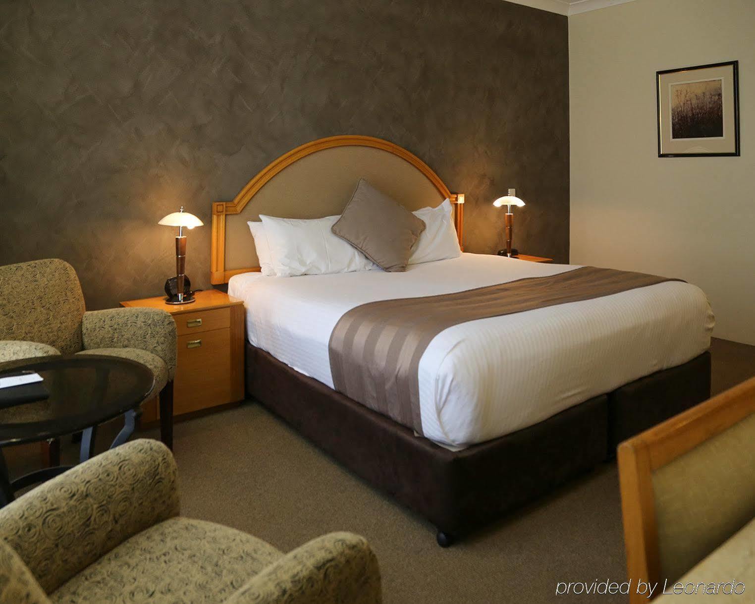 Quality International Inn 4*